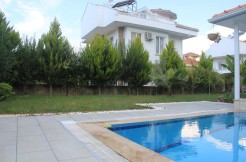3 Bedroomed private triplex villa with pool